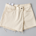 SHORT CON TAPA